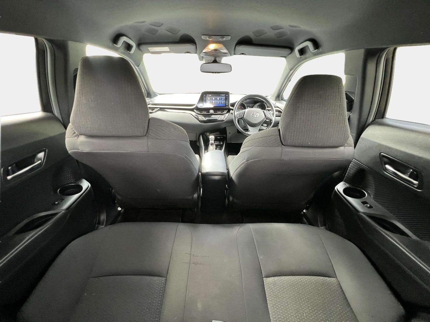 Used Toyota C-HR 2018 for sale - 76571135: Photo 73