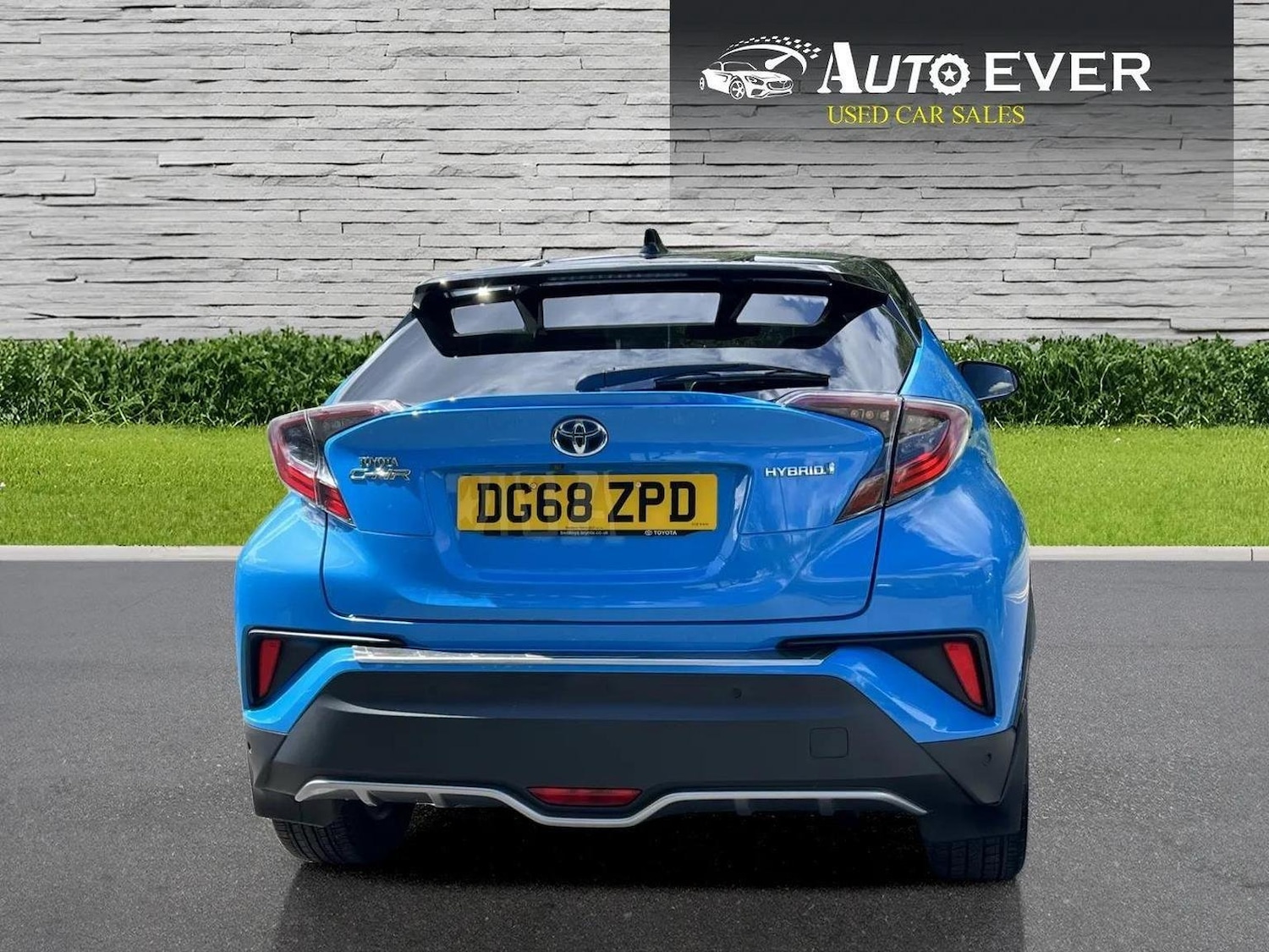 Used Toyota C-HR 2018 for sale - 76571135: Photo 9