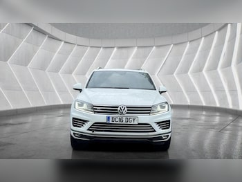 Used Volkswagen Touareg 2016 for sale - 75391151: Photo