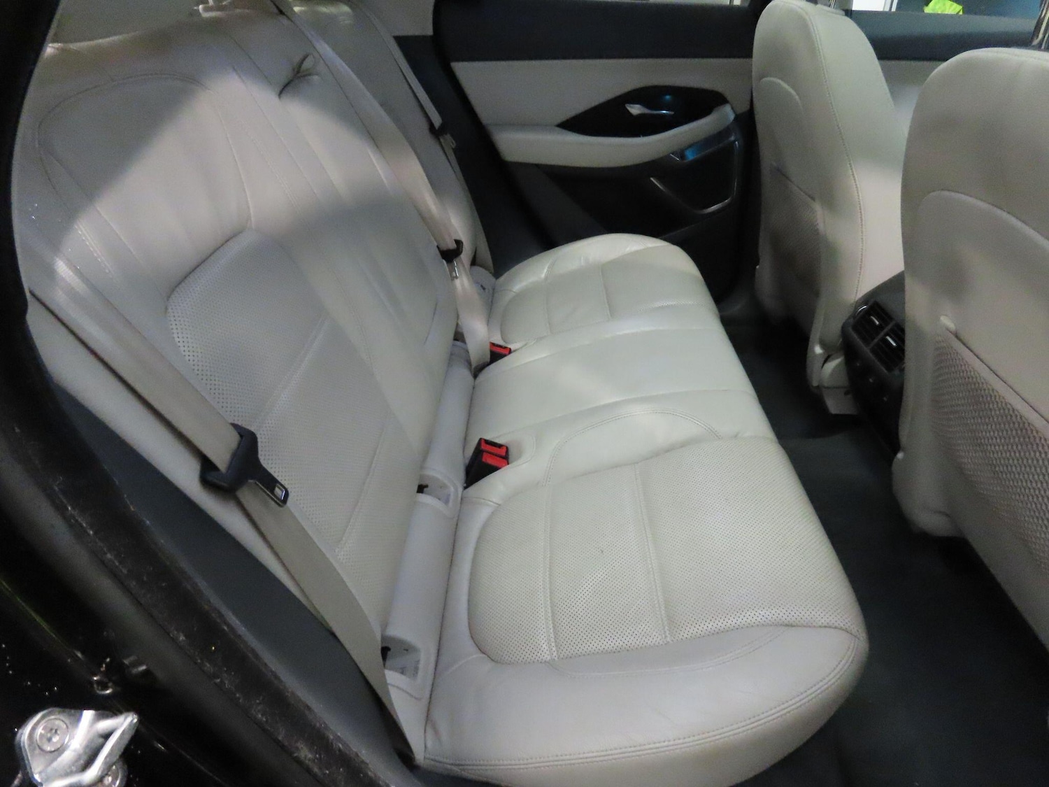 Used Jaguar E-Pace 2018 for sale - 76802348: Photo 10