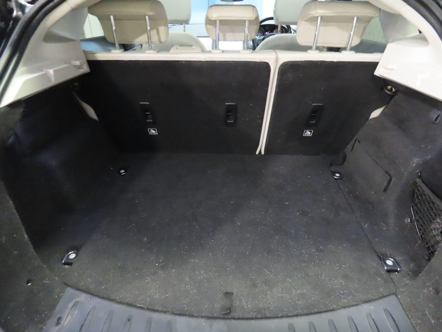 Used Jaguar E-Pace 2018 for sale - 76802348: Photo 11