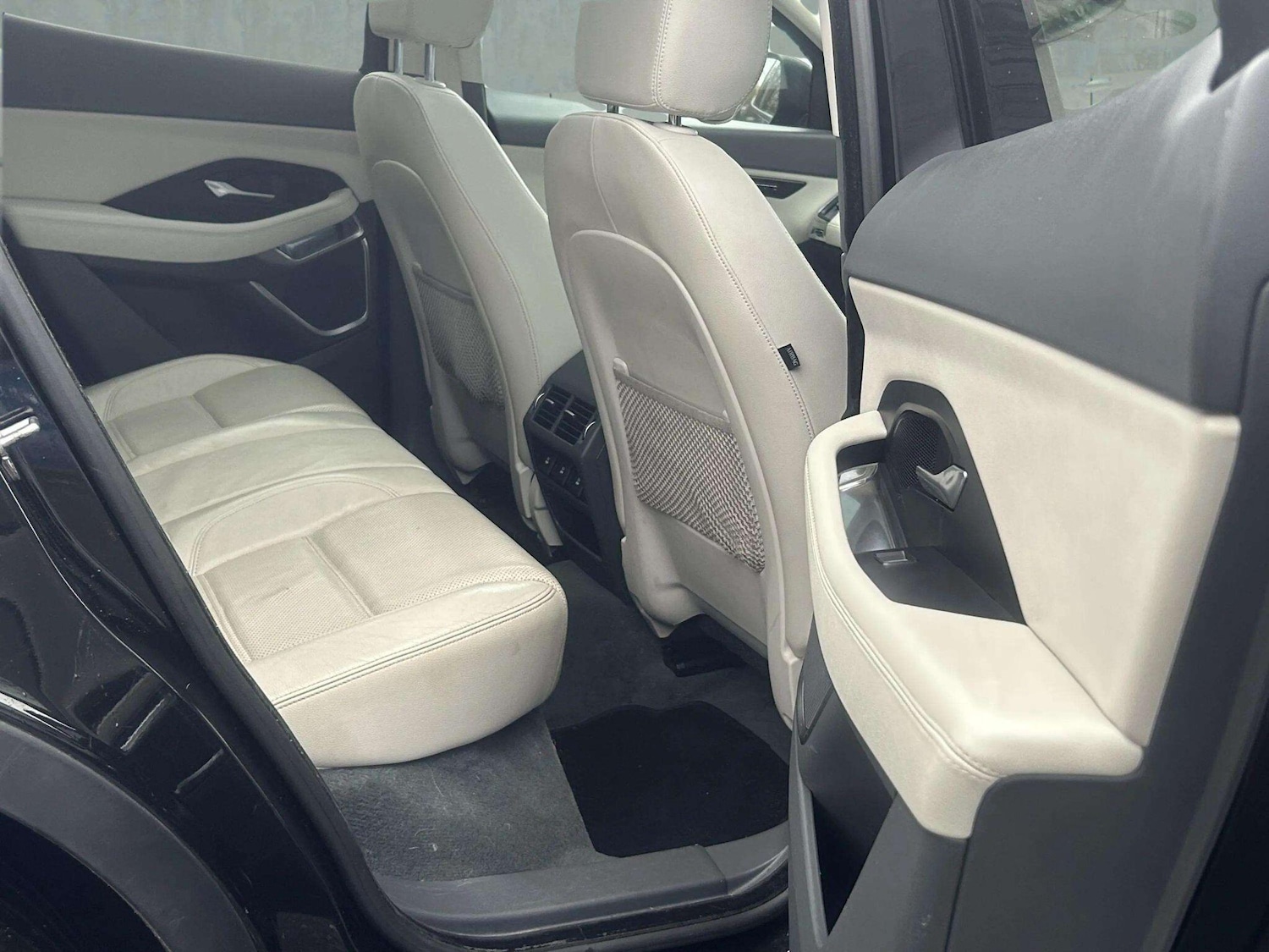 Used Jaguar E-Pace 2018 for sale - 76802348: Photo 40