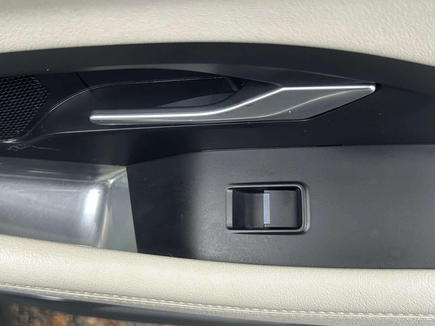 Used Jaguar E-Pace 2018 for sale - 76802348: Photo 45