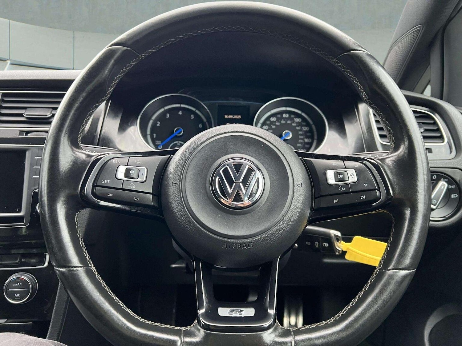 Used Volkswagen Golf 2016 for sale - 76571194: Photo 29