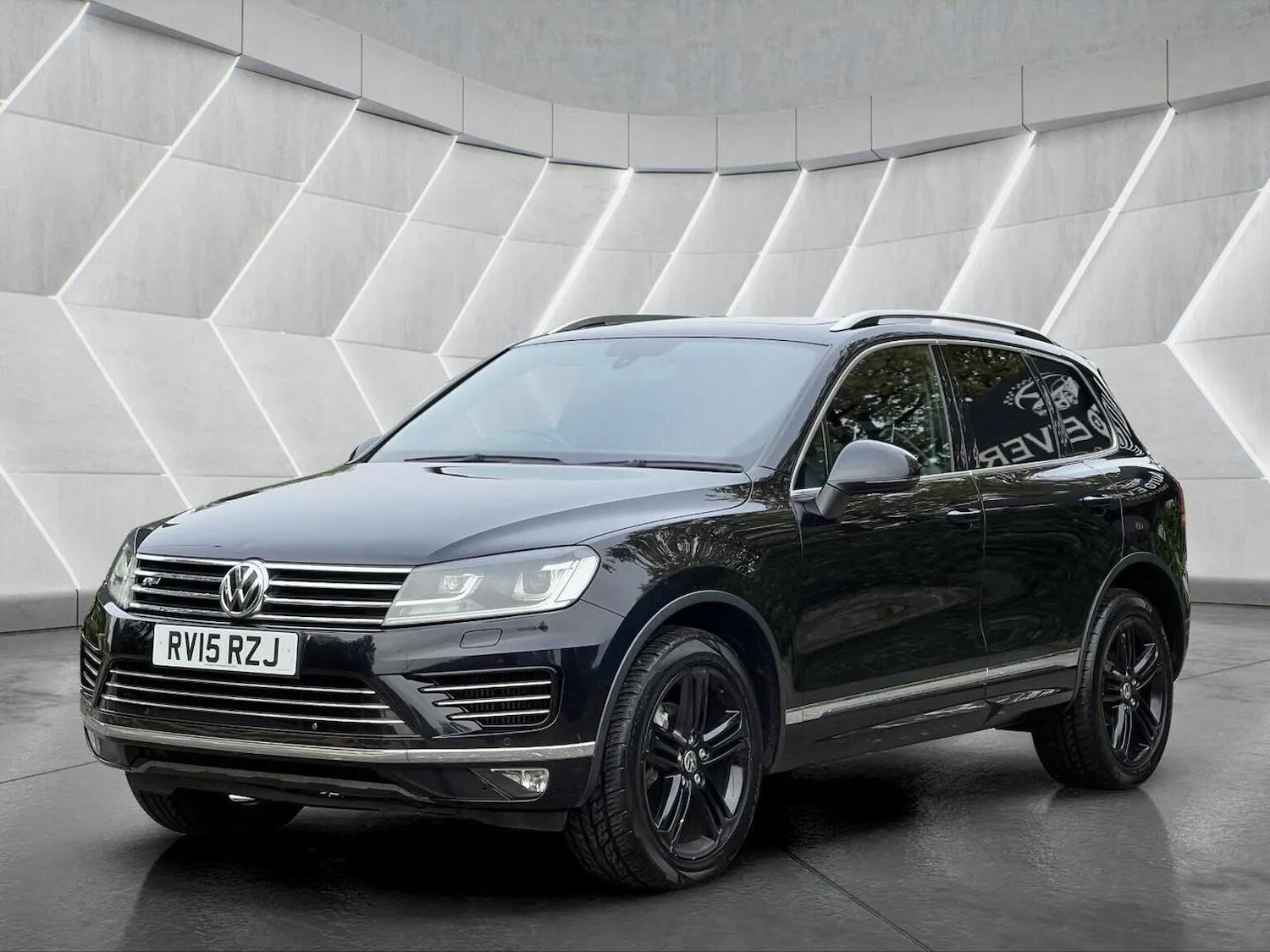 Used Volkswagen Touareg 2015 for sale - 76566628: Photo 12