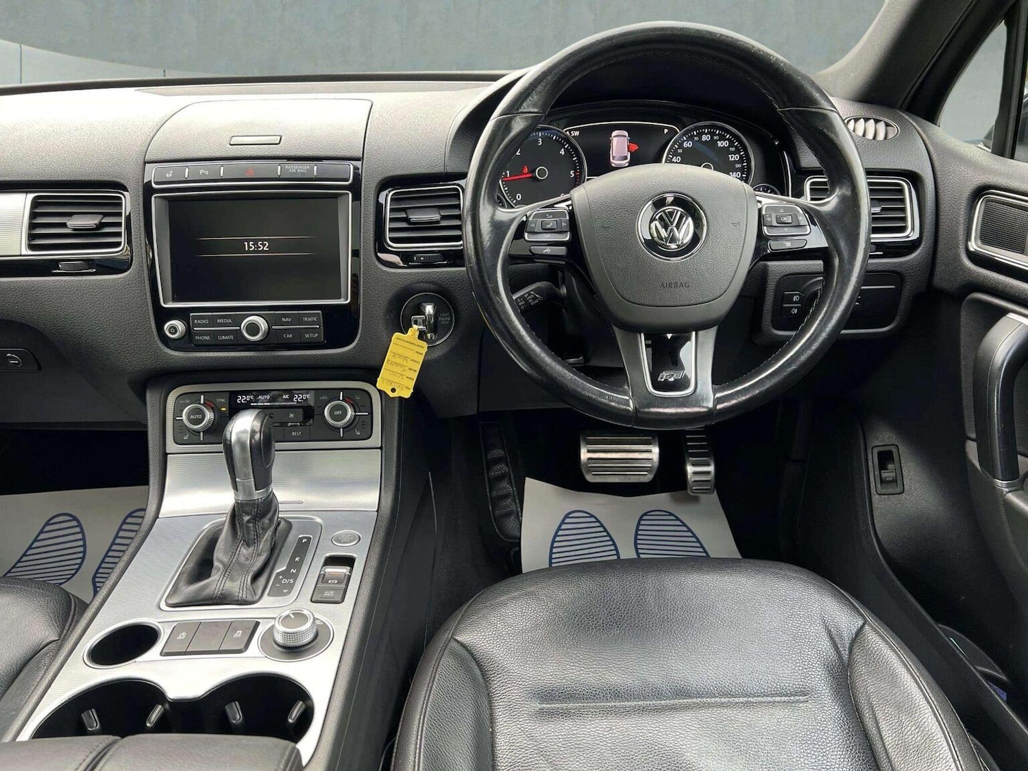 Used Volkswagen Touareg 2015 for sale - 76566628: Photo 16