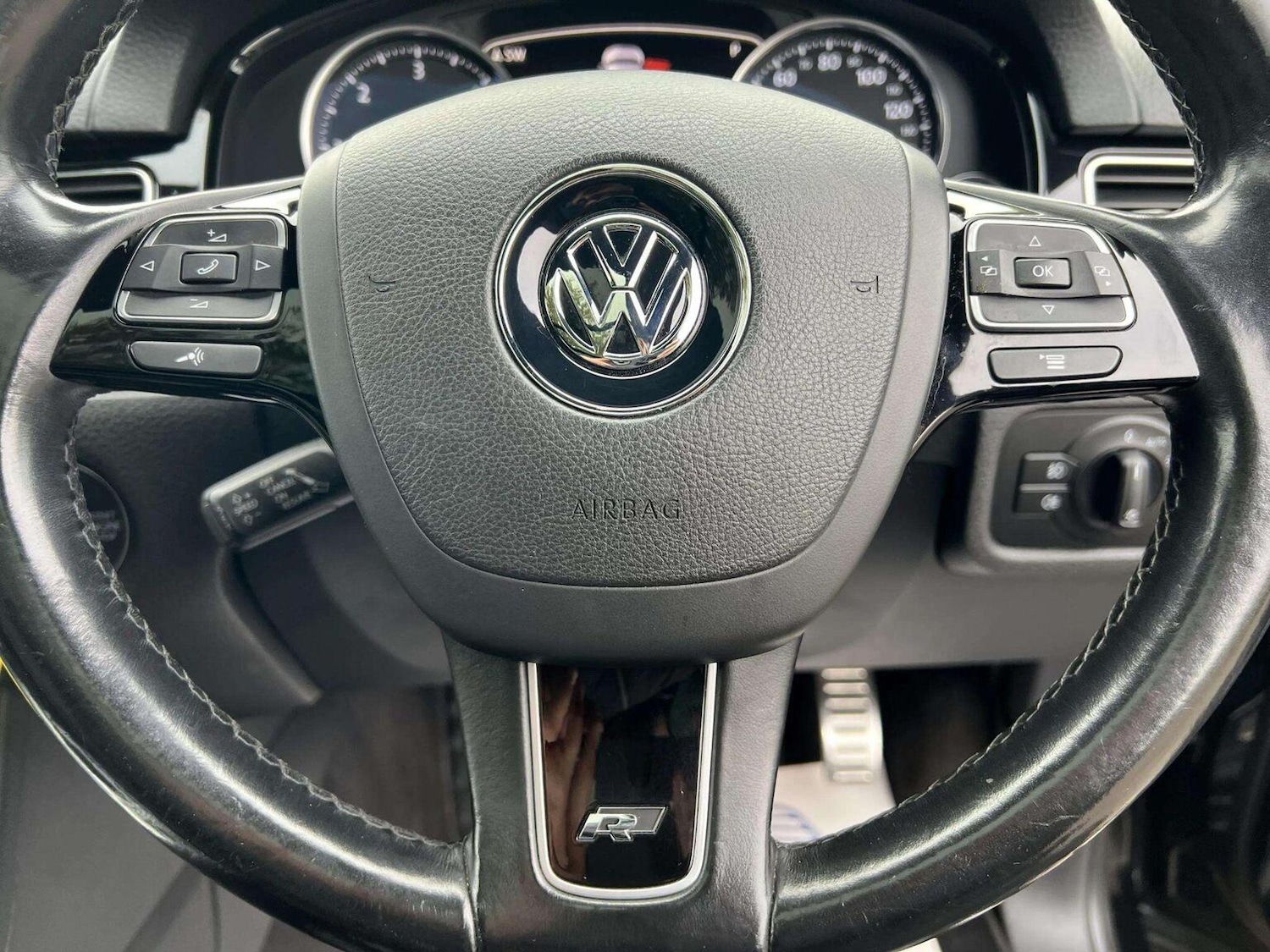 Used Volkswagen Touareg 2015 for sale - 76566628: Photo 17
