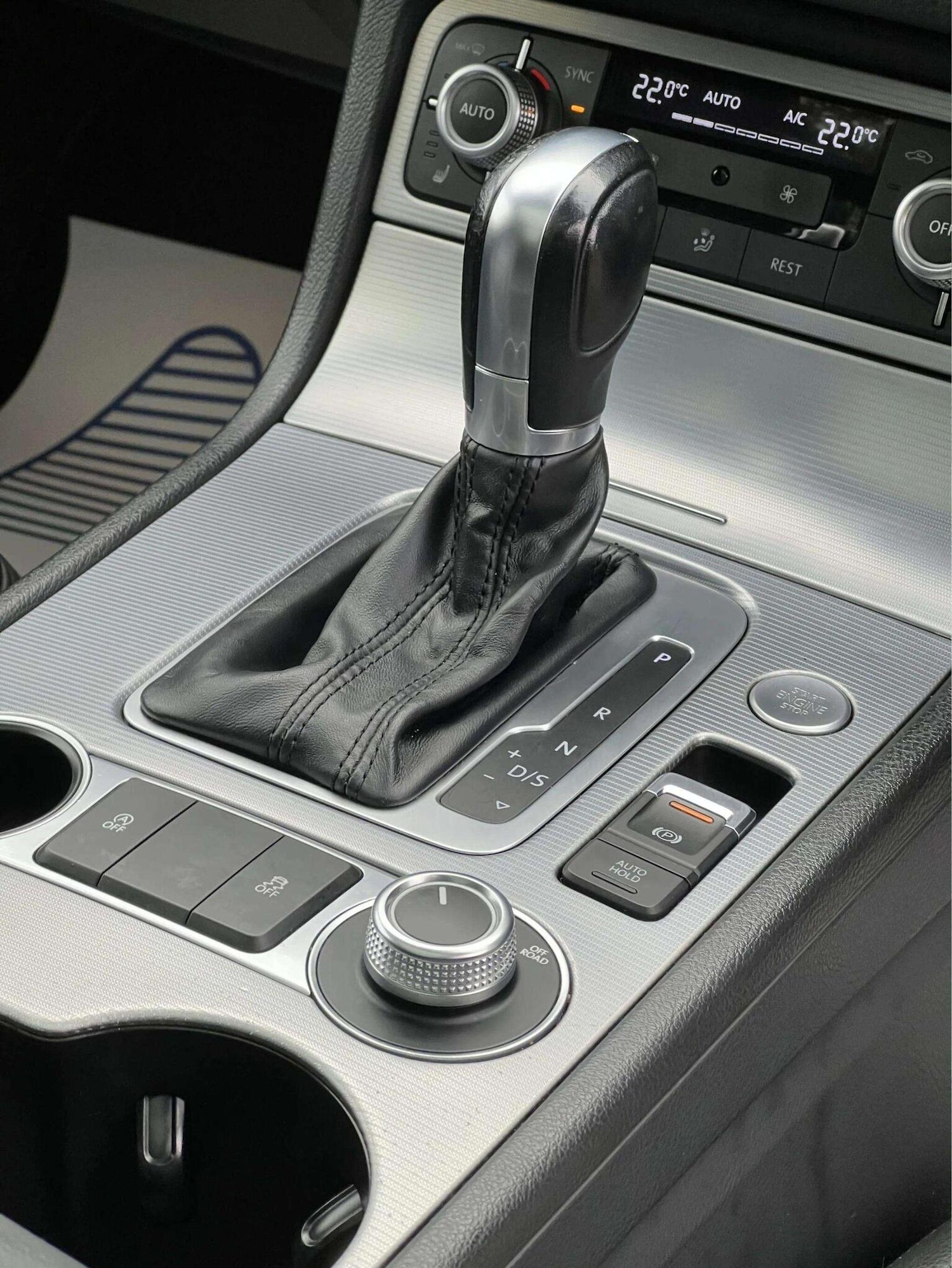 Used Volkswagen Touareg 2015 for sale - 76566628: Photo 21