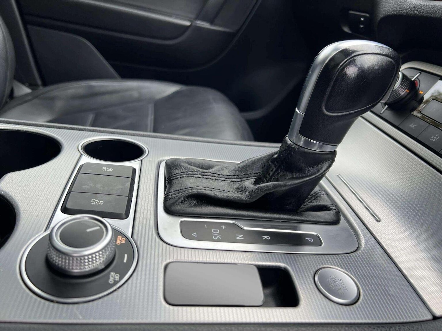 Used Volkswagen Touareg 2015 for sale - 76566628: Photo 27