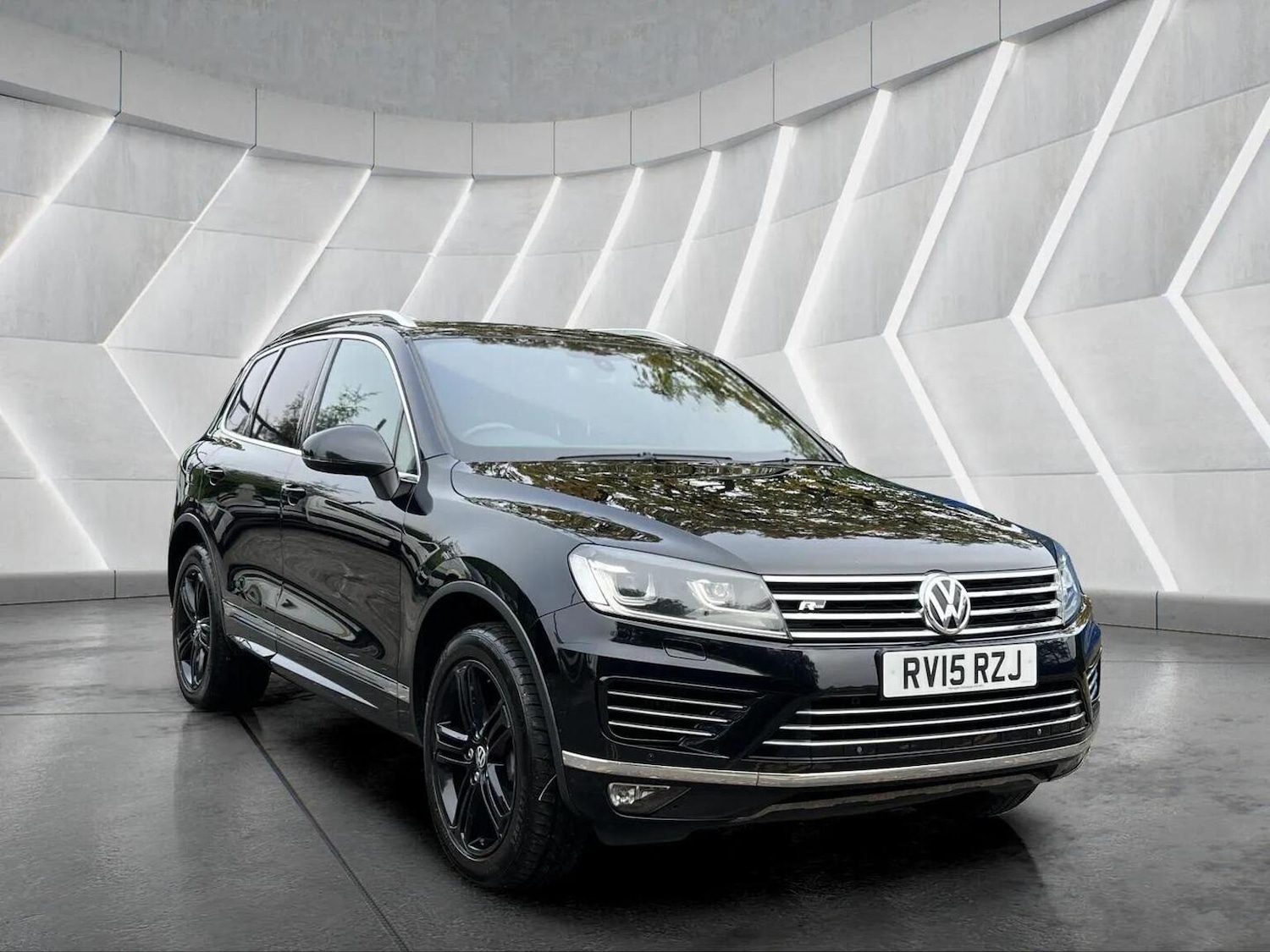 Used Volkswagen Touareg 2015 for sale - 76566628: Photo 3