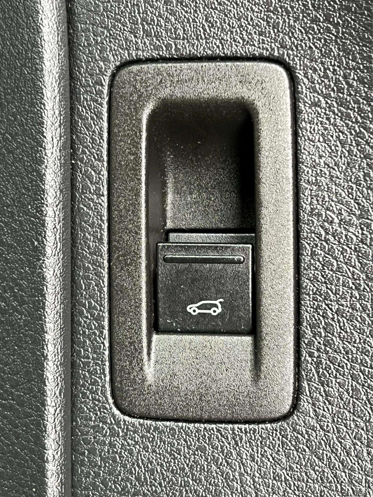 Used Volkswagen Touareg 2015 for sale - 76566628: Photo 37