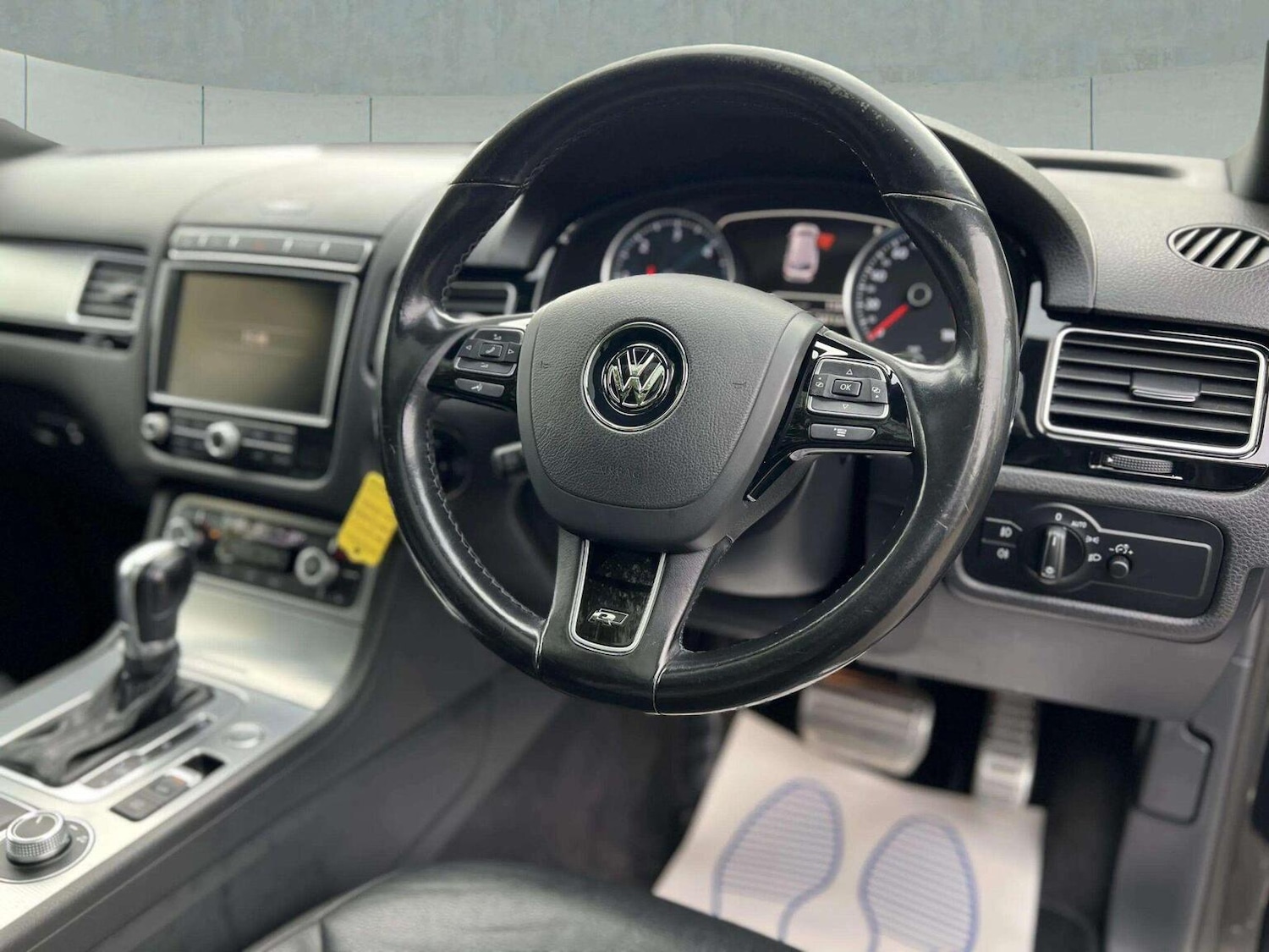 Used Volkswagen Touareg 2015 for sale - 76566628: Photo 54