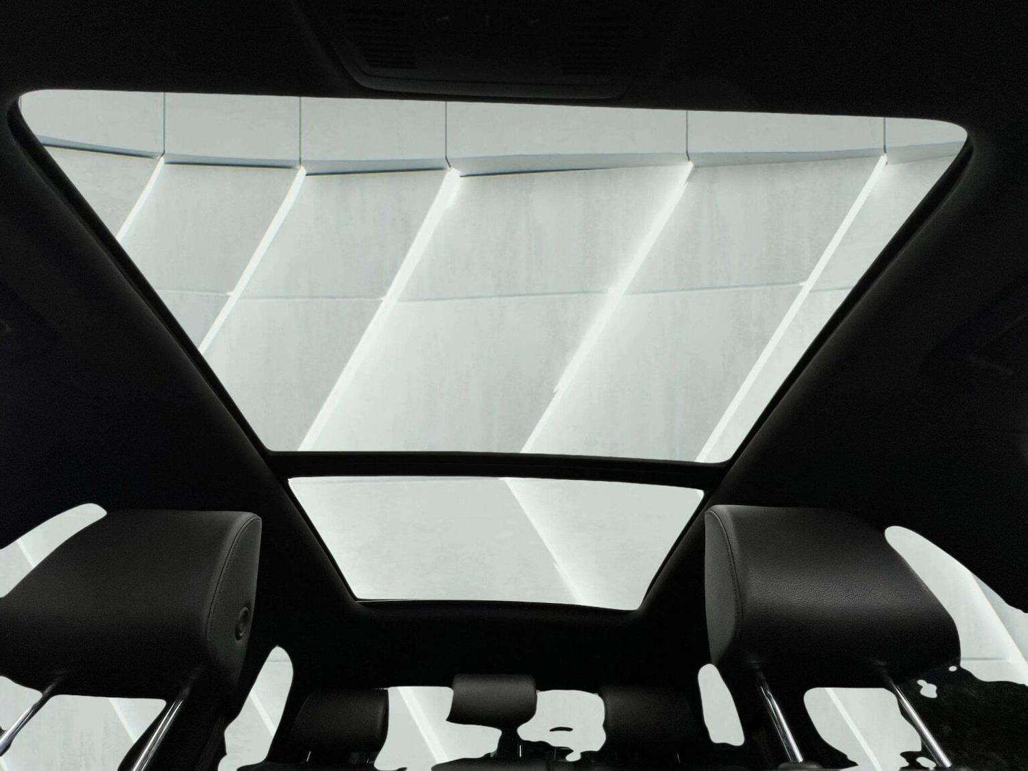 Used Volkswagen Touareg 2015 for sale - 76566628: Photo 68