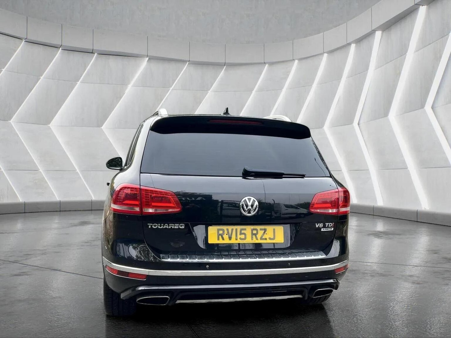 Used Volkswagen Touareg 2015 for sale - 76566628: Photo 9