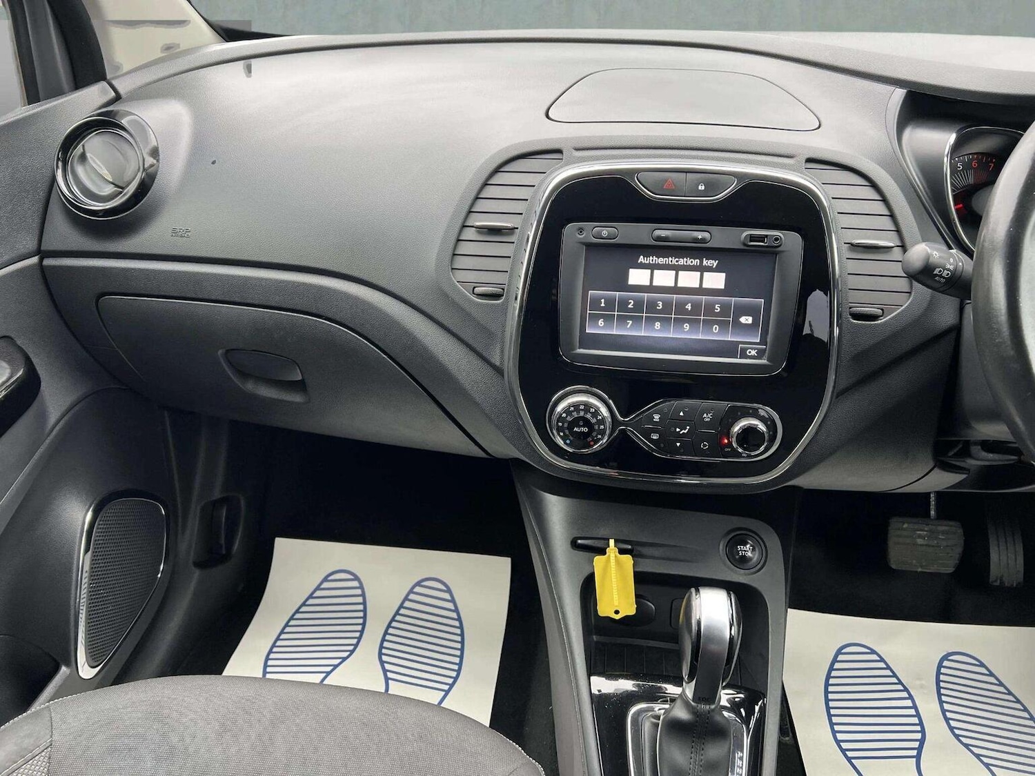 Used Renault Captur 2016 for sale - 76566629: Photo 20