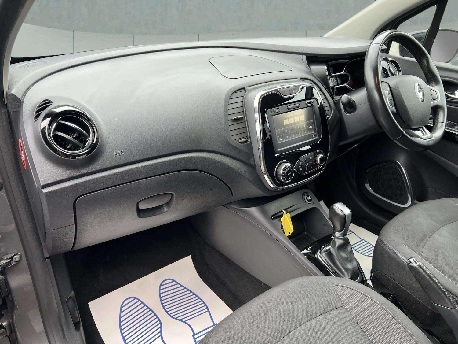 Used Renault Captur 2016 for sale - 76566629: Photo 22