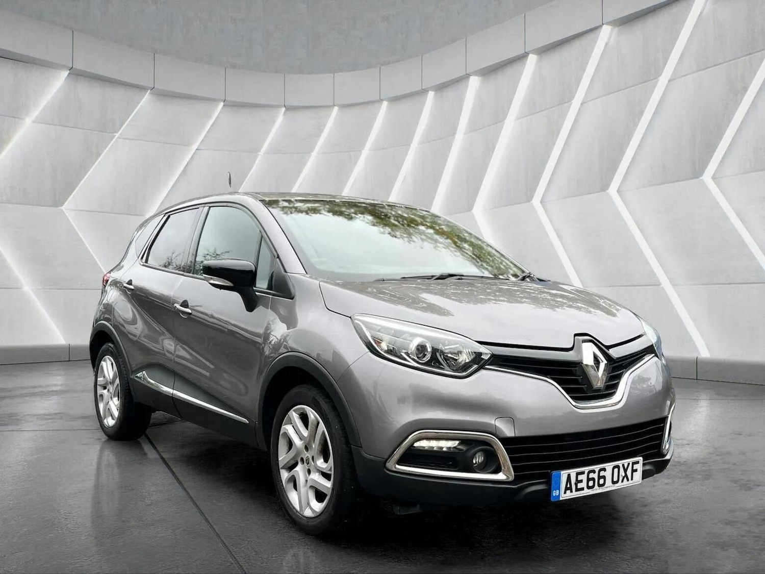 Used Renault Captur 2016 for sale - 76566629: Photo 3