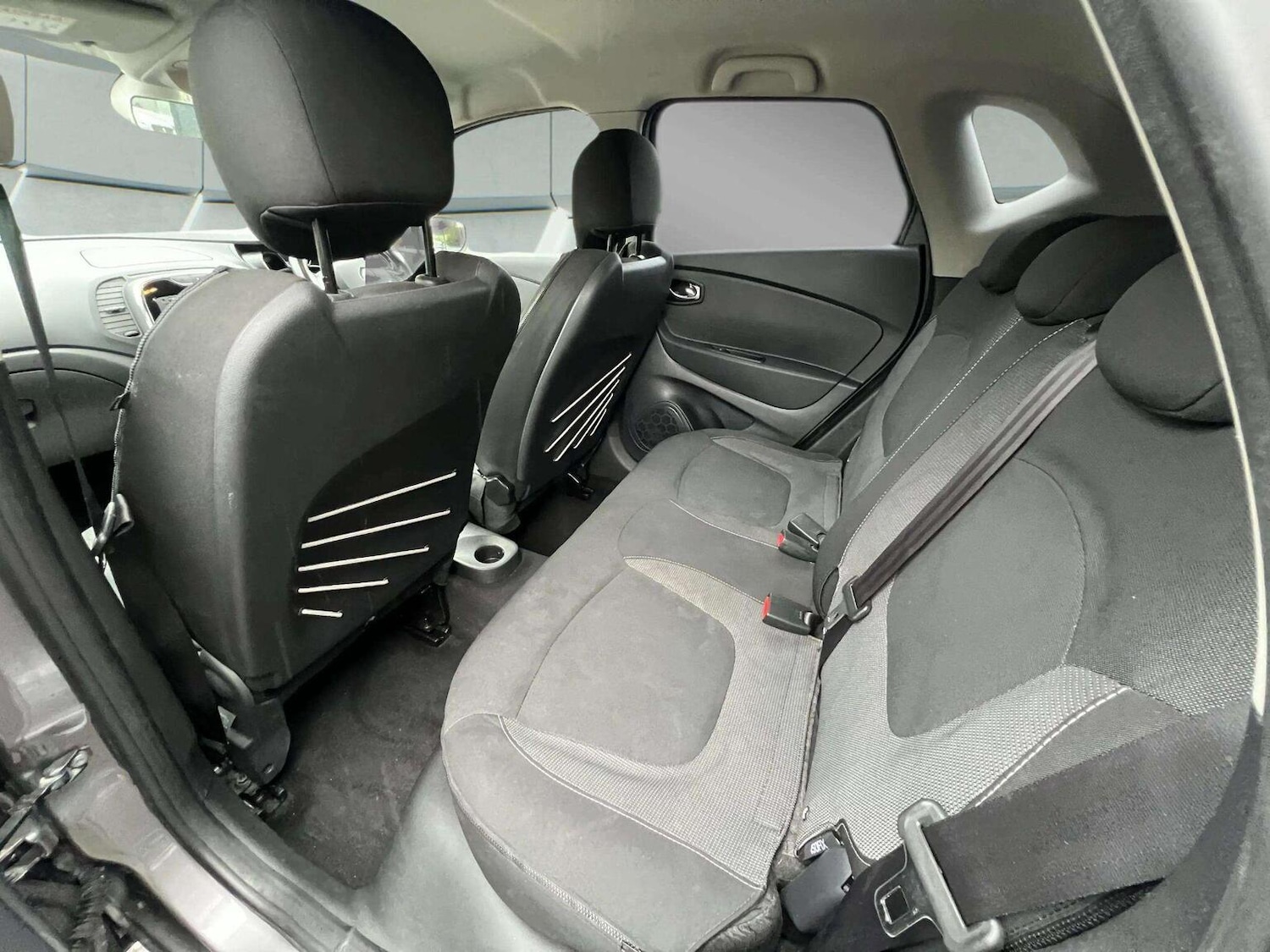 Used Renault Captur 2016 for sale - 76566629: Photo 31