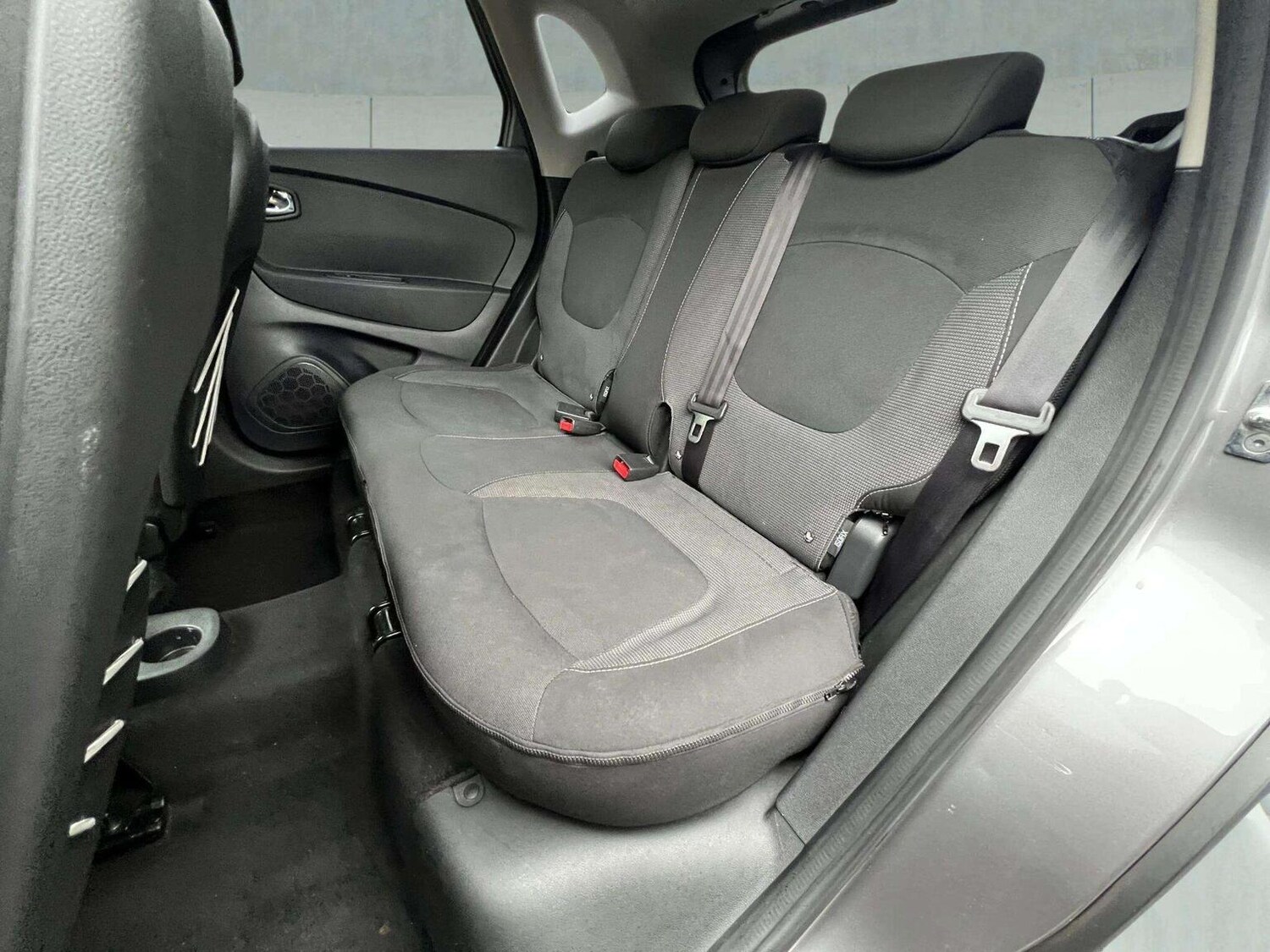 Used Renault Captur 2016 for sale - 76566629: Photo 34