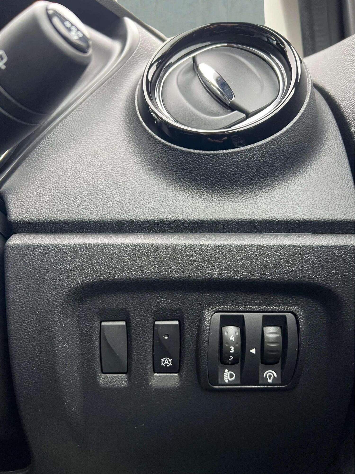 Used Renault Captur 2016 for sale - 76566629: Photo 38