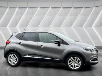 Used Renault Captur 2016 for sale - 76566629: Photo