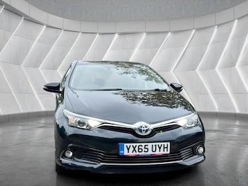 Used Toyota Auris 2015 for sale - 76566625: Photo
