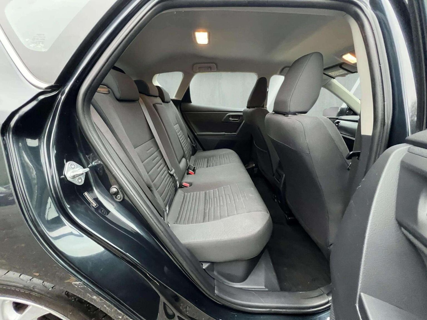 Used Toyota Auris 2015 for sale - 76566625: Photo 30