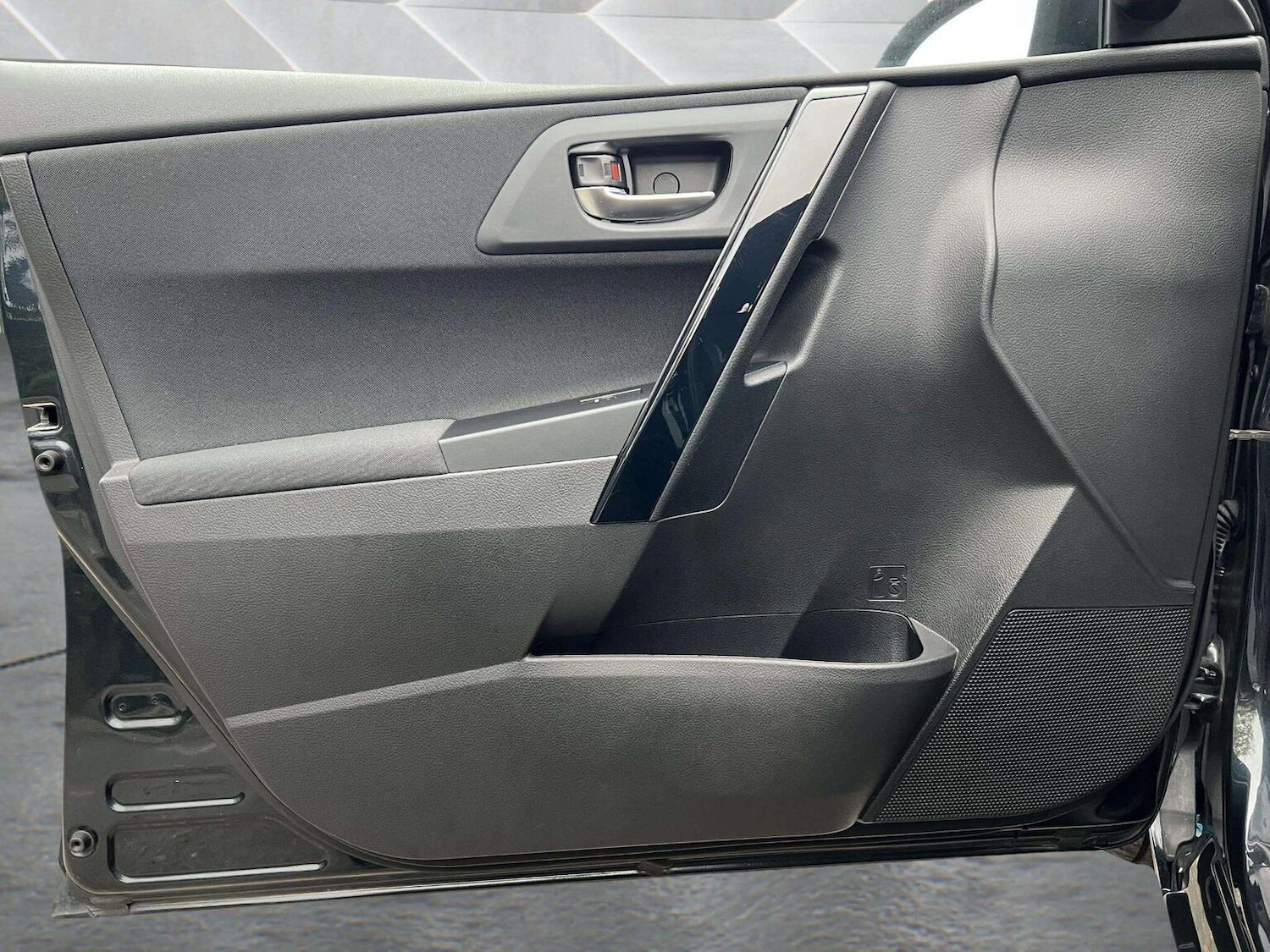 Used Toyota Auris 2015 for sale - 76566625: Photo 44