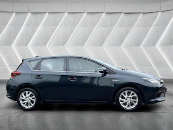 Used Toyota Auris 2015 for sale - 76566625: Photo