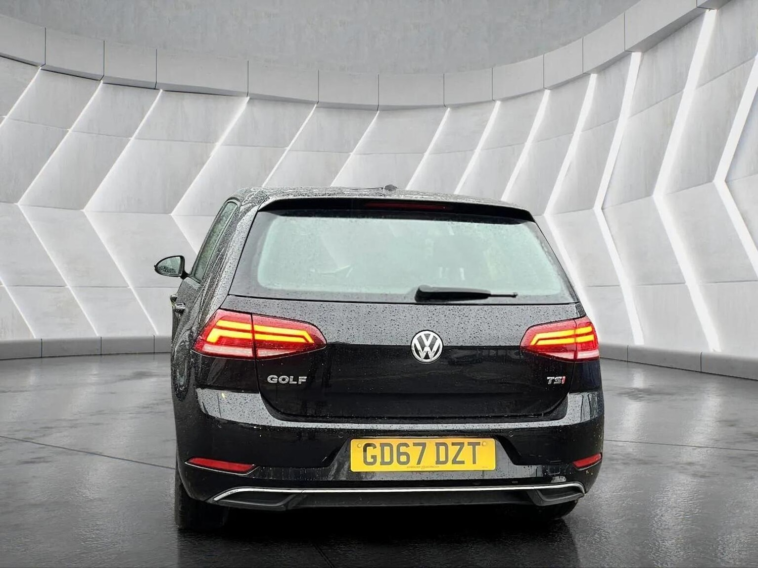 Used Volkswagen Golf 2017 for sale - 76566626: Photo 15