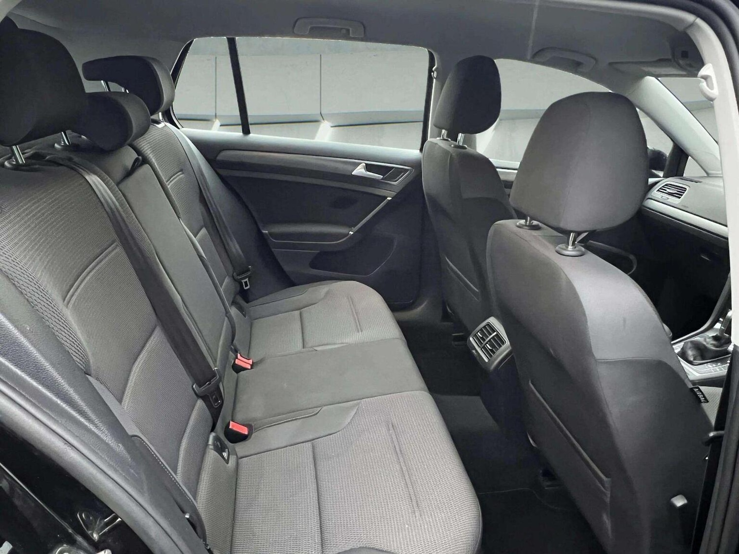 Used Volkswagen Golf 2017 for sale - 76566626: Photo 38