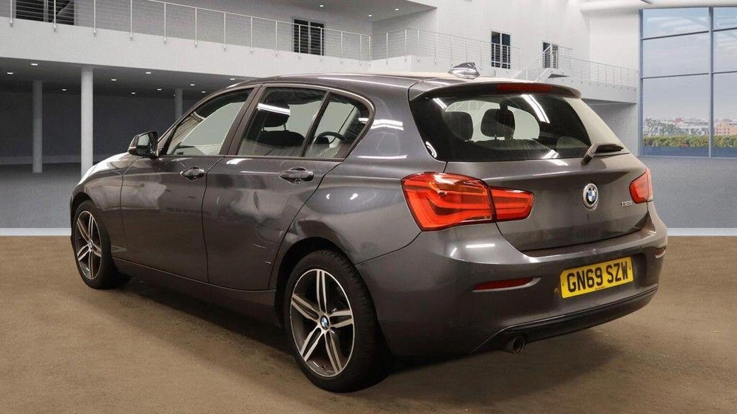 Used BMW 1 Series 2019 for sale - 76566609: Photo 3