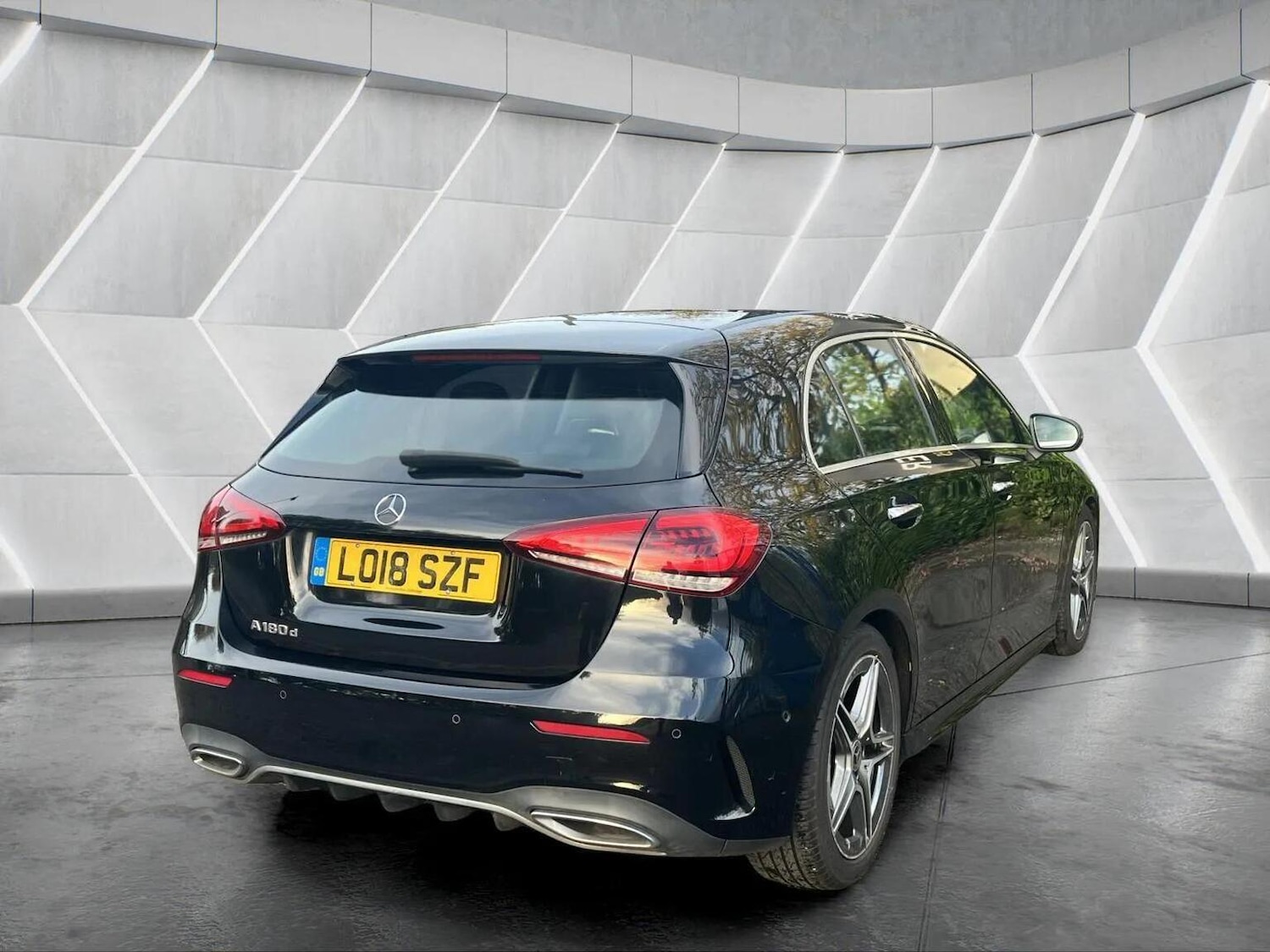 Used Mercedes-Benz A-Class 2018 for sale - 76566608: Photo 15