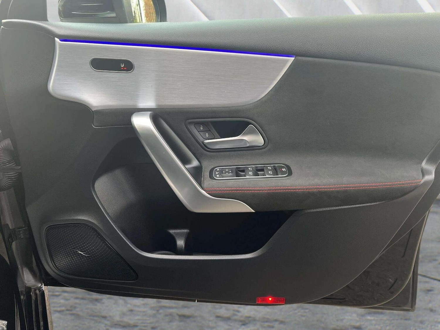 Used Mercedes-Benz A-Class 2018 for sale - 76566608: Photo 32