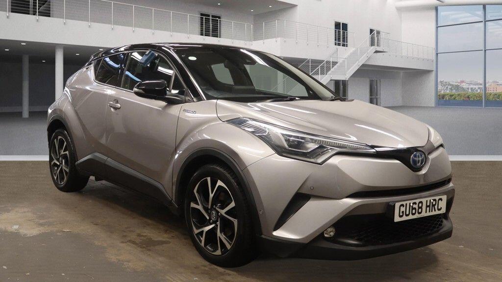 Used Toyota C-HR 2018 for sale - 76714601: Photo 1