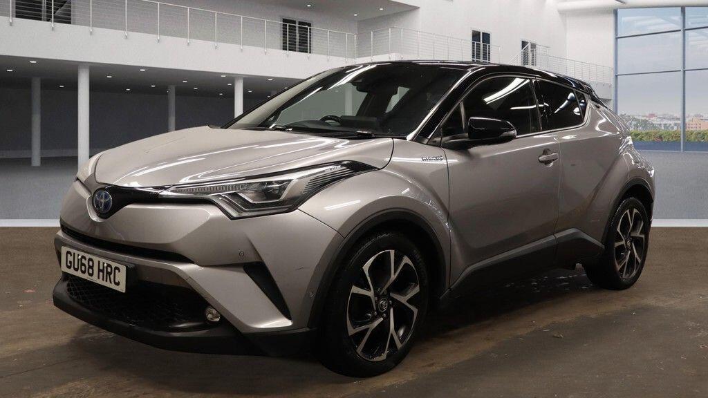 Used Toyota C-HR 2018 for sale - 76714601: Photo 2