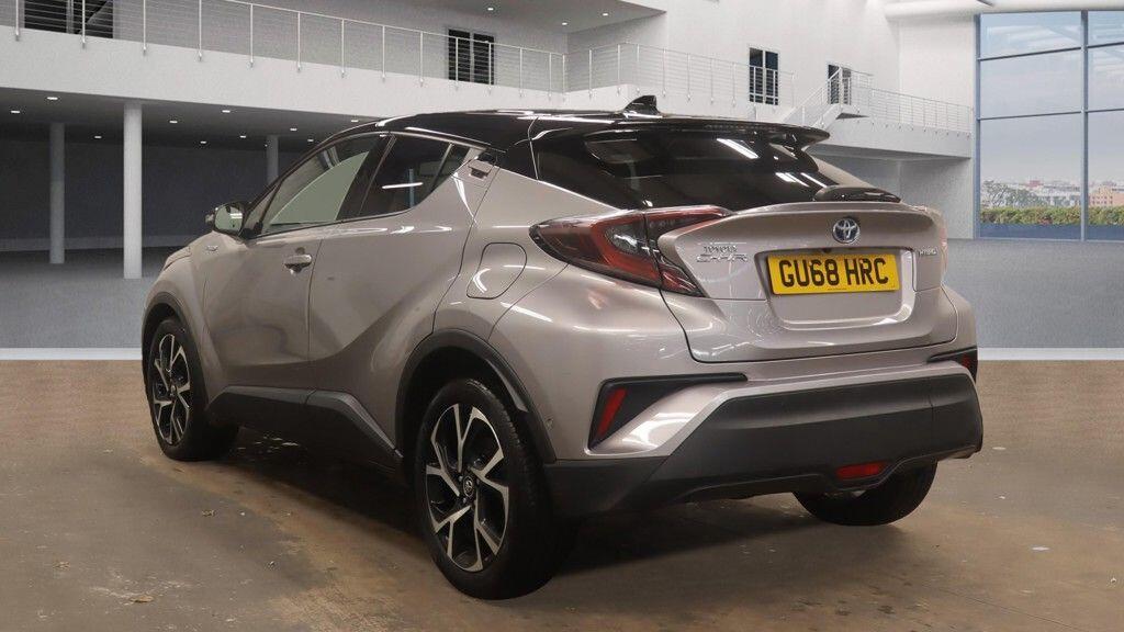 Used Toyota C-HR 2018 for sale - 76714601: Photo 3