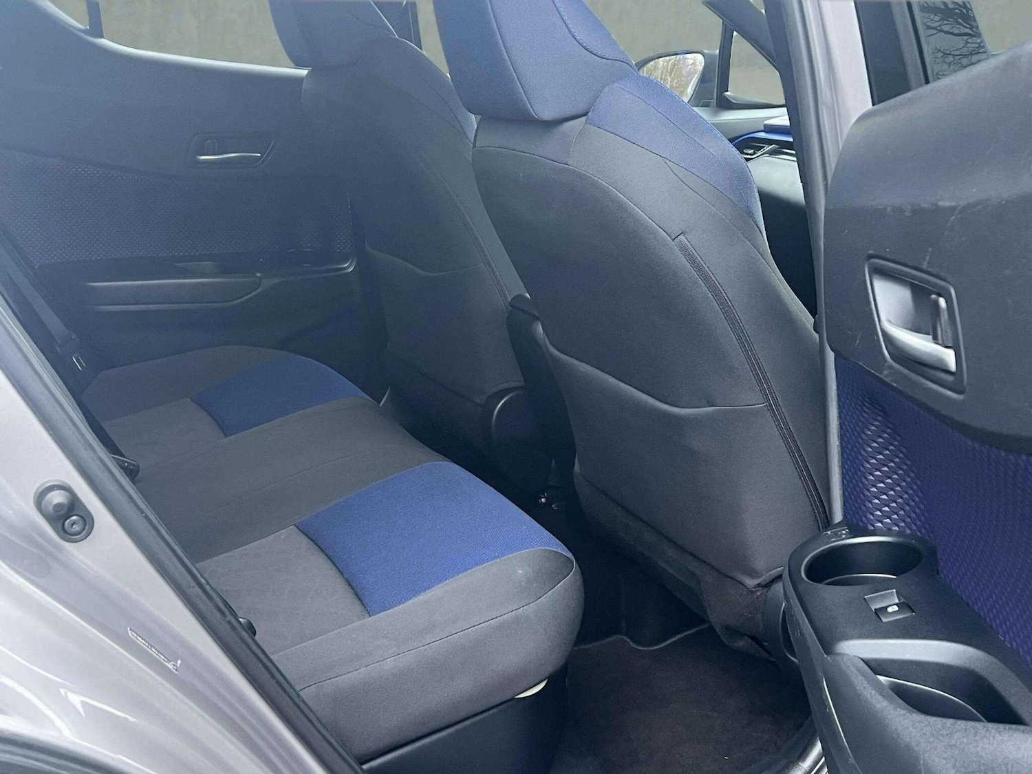 Used Toyota C-HR 2018 for sale - 76714601: Photo 41