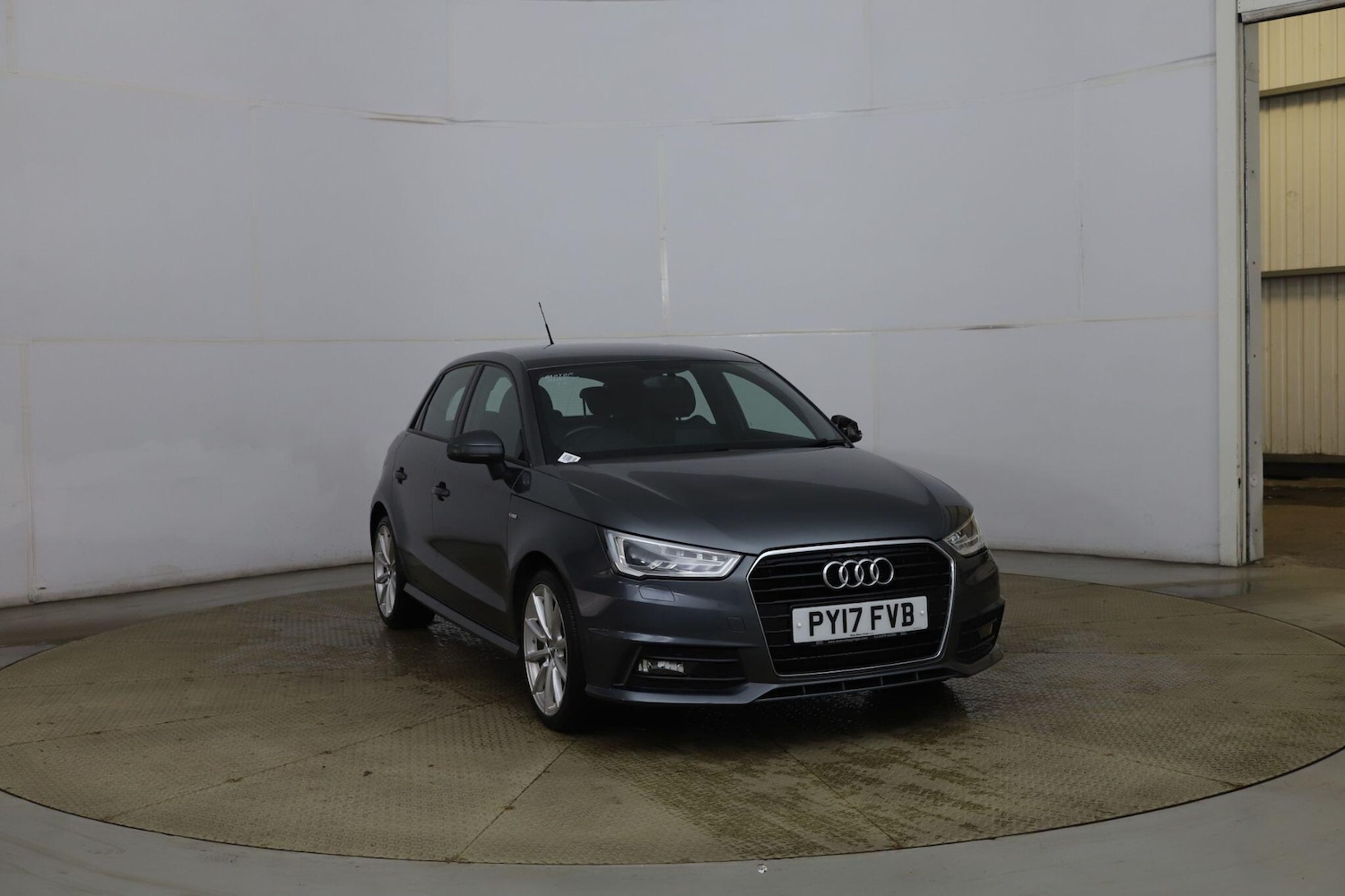 Used Audi A1 2017 for sale - 77050208: Photo 3