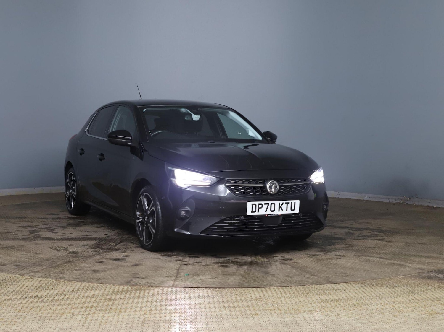 Used Vauxhall Corsa 2020 for sale - 76801983: Photo 2