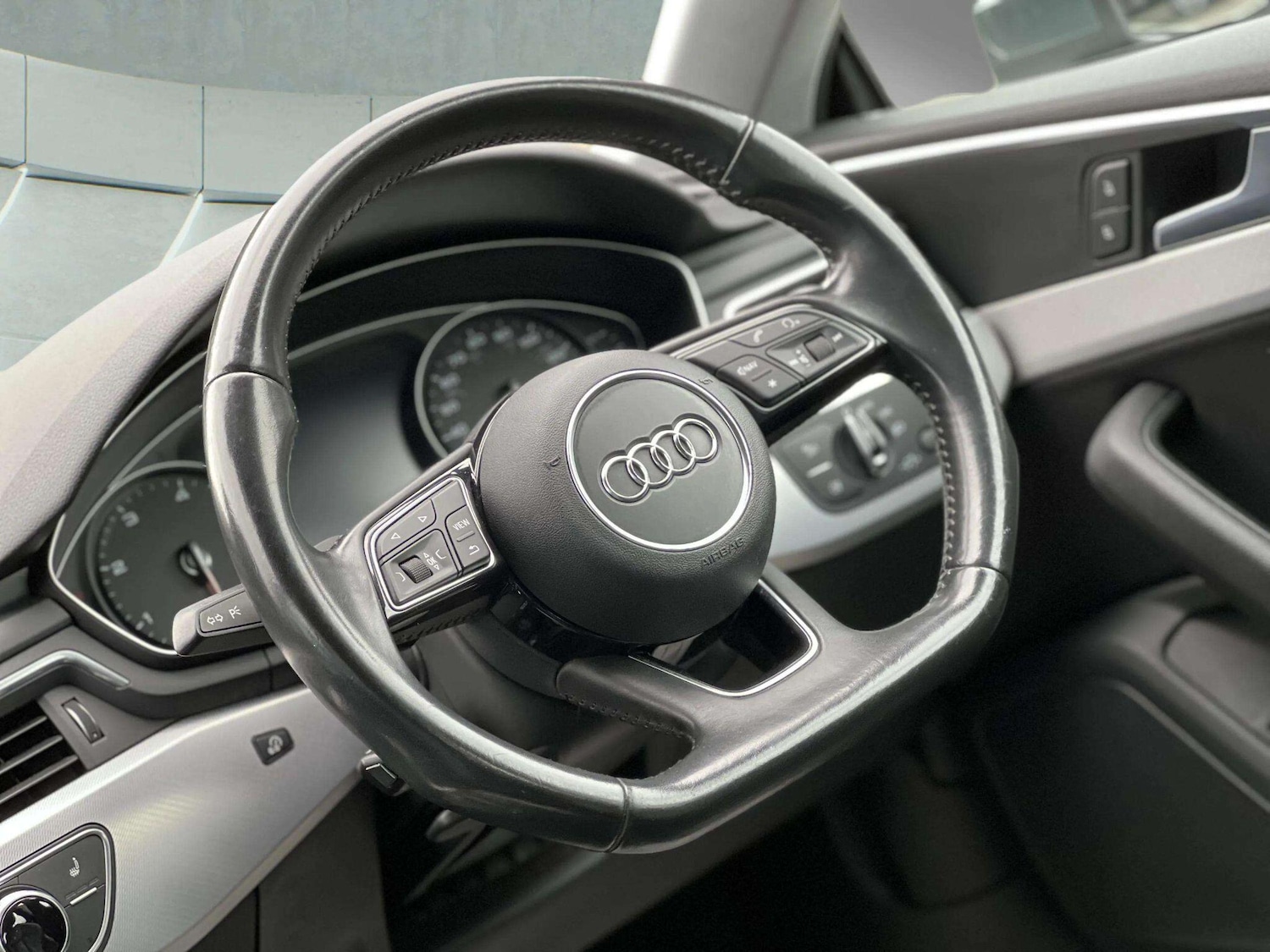 Used Audi A5 2017 for sale - 77102024: Photo 39