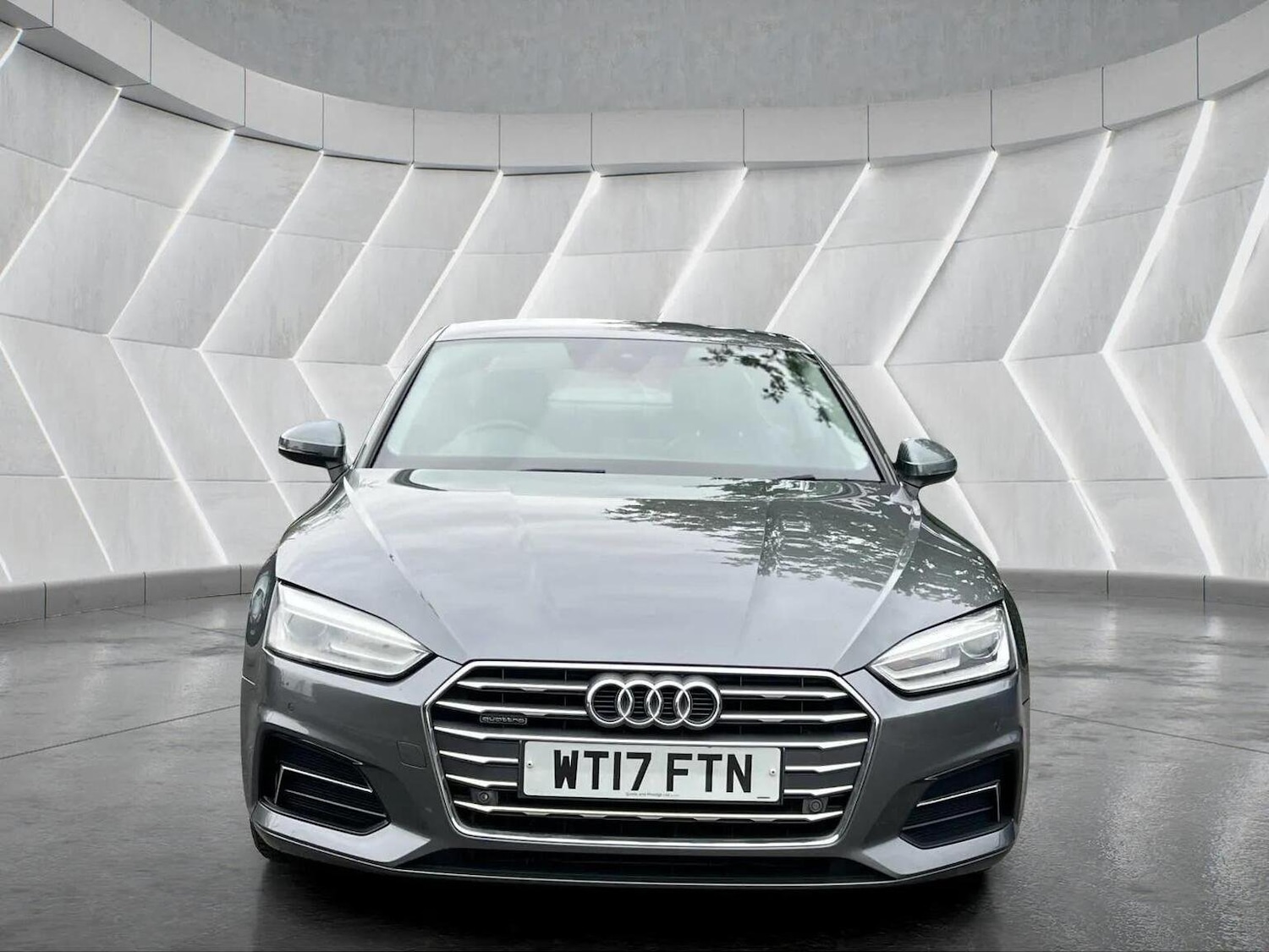 Used Audi A5 2017 for sale - 76566655: Photo 2