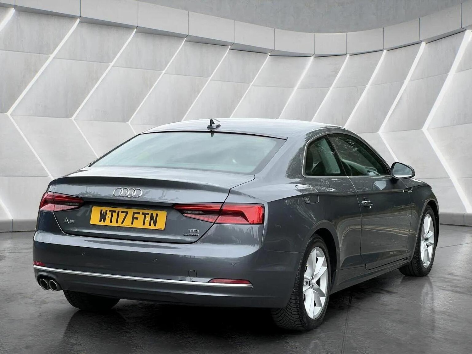 Used Audi A5 2017 for sale - 76566655: Photo 7