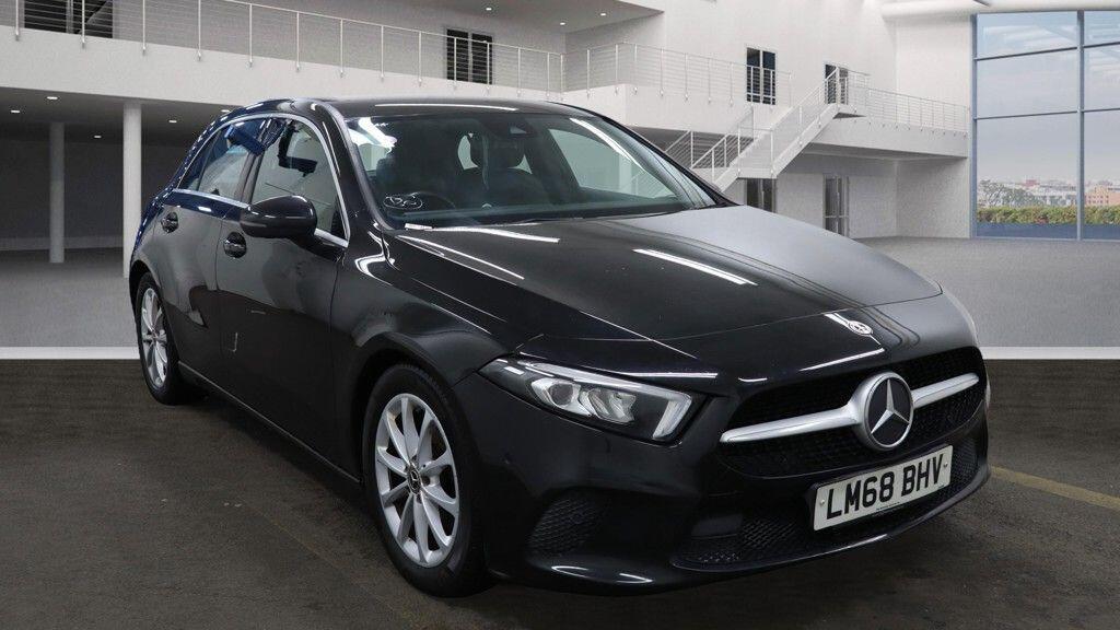 Used Mercedes-Benz A-Class 2018 for sale - 76688985: Photo 2