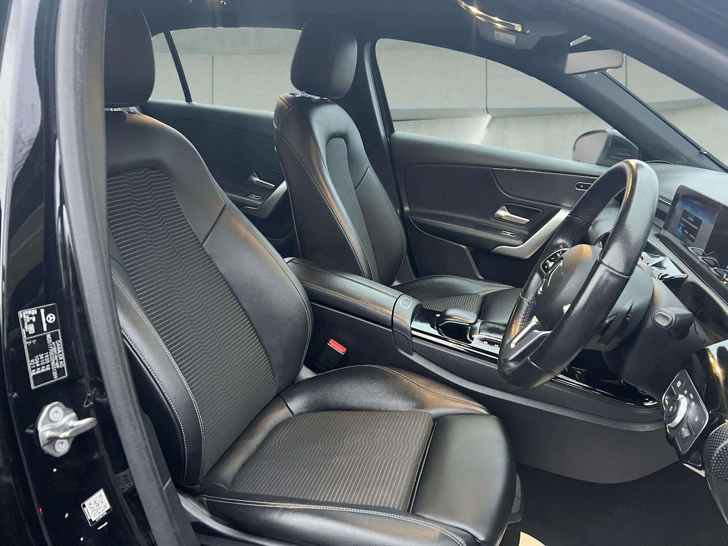 Used Mercedes-Benz A-Class 2018 for sale - 76688985: Photo 20