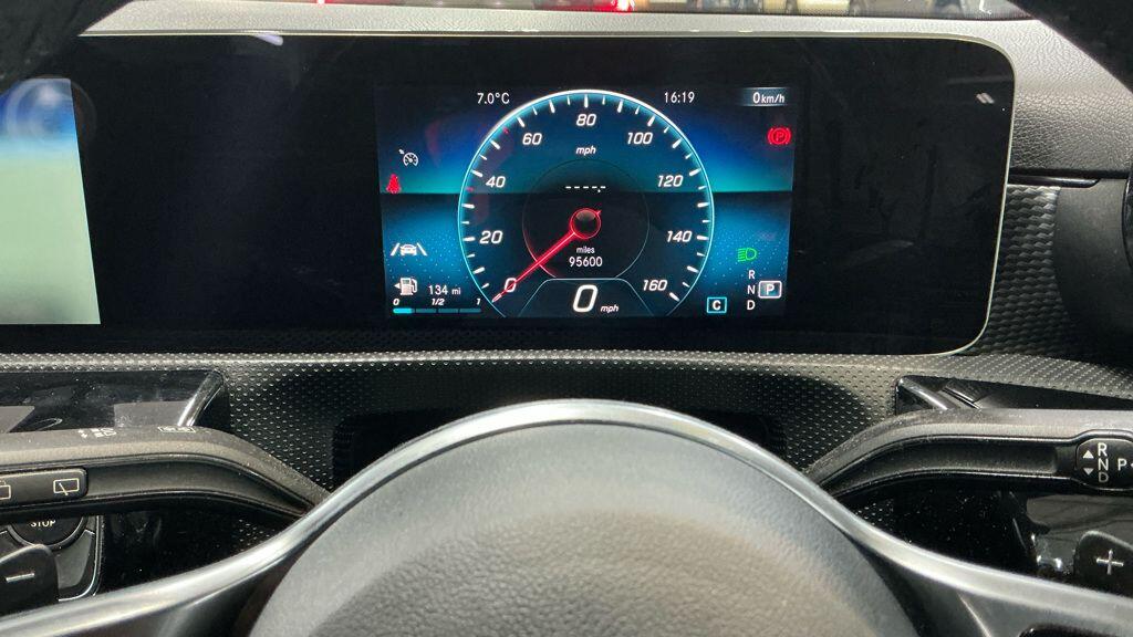 Used Mercedes-Benz A-Class 2018 for sale - 76688985: Photo 7