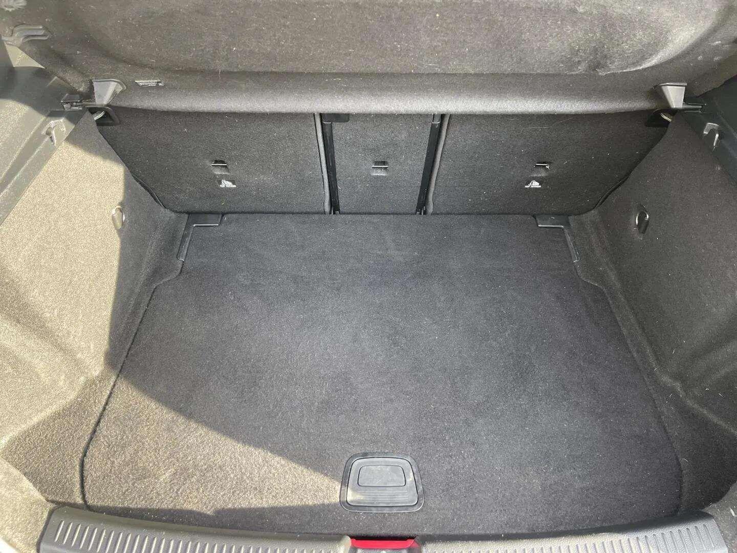 Used Mercedes-Benz A-Class 2018 for sale - 76598449: Photo 51