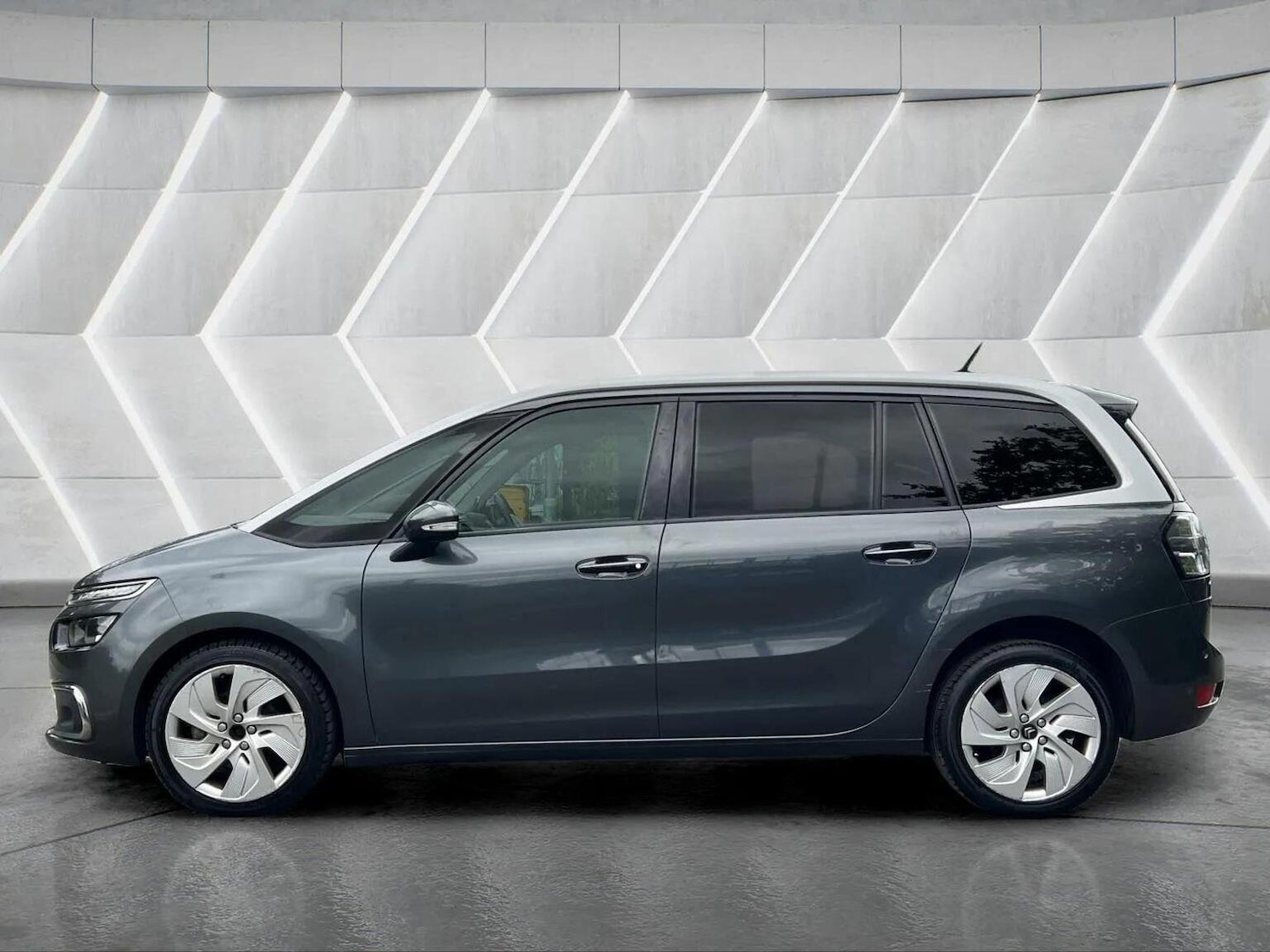 Used Citroen C4 Grand Picasso 2017 for sale - 76016708: Photo 13