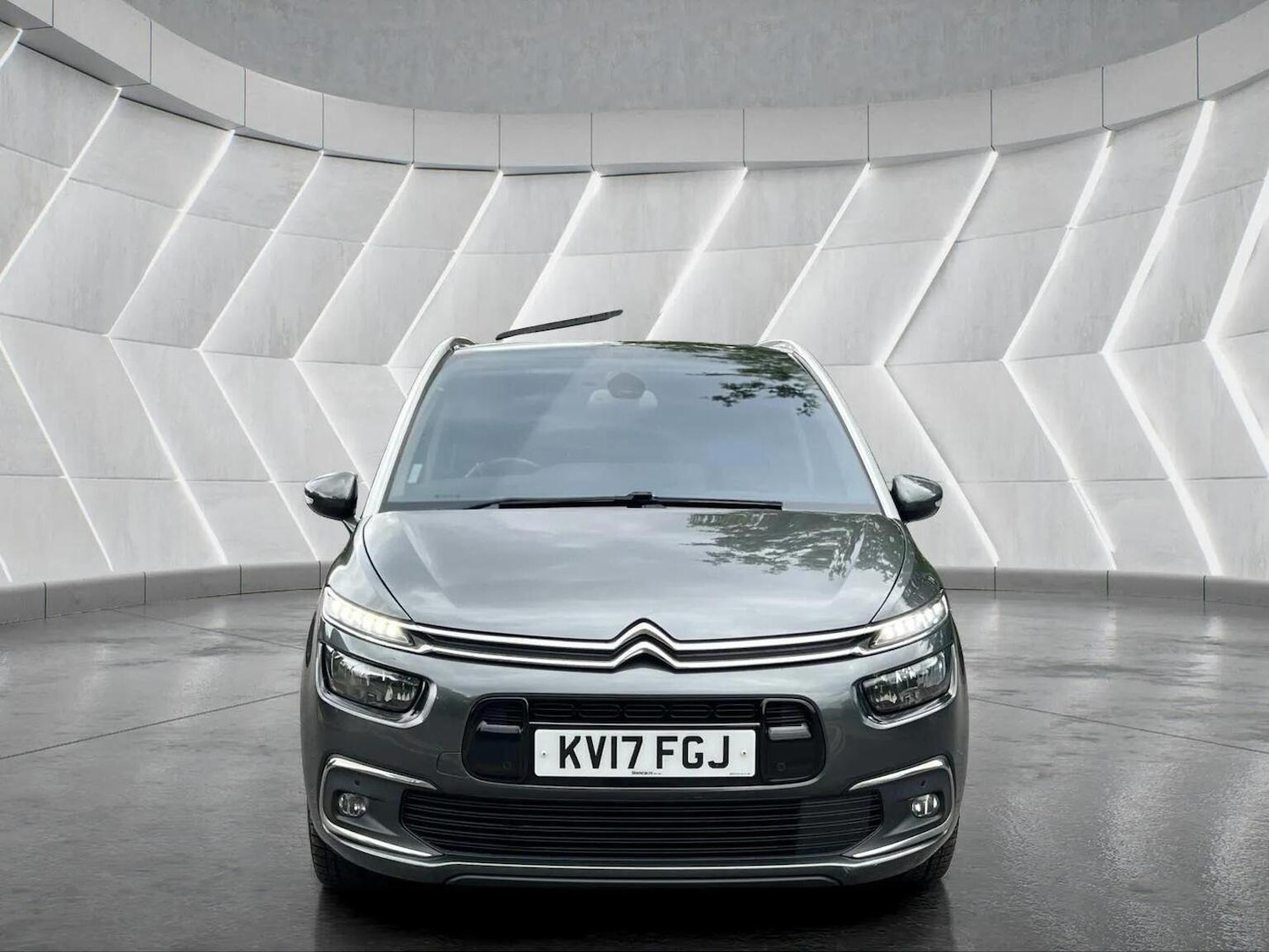 Used Citroen C4 Grand Picasso 2017 for sale - 76016708: Photo 2