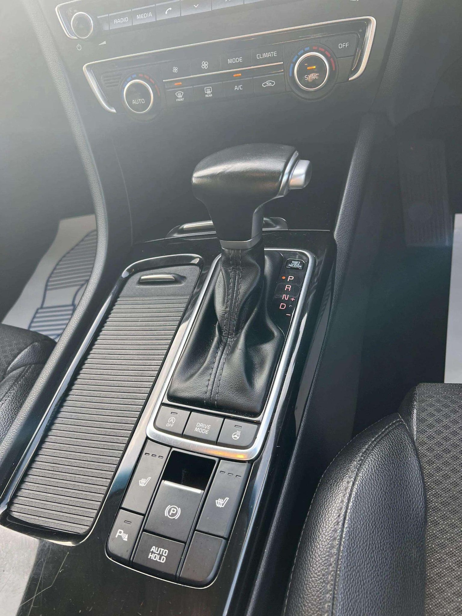 Used Kia Optima 2018 for sale - 76598451: Photo 22